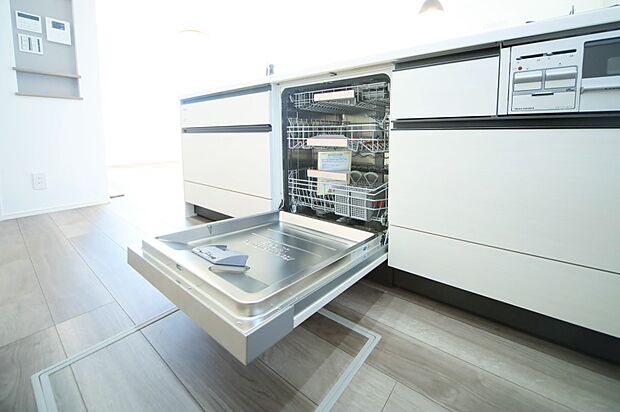 ボッシュの食器洗い機付きで、洗い物の時間をご家族のお時間に。