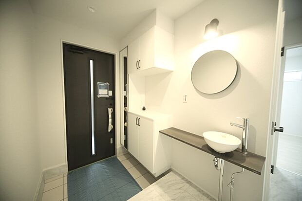 内覧のご予約・お問合せなど、ぜひお待ちしております♪