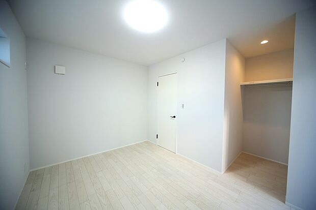 洋室6帖は、お子様部屋にいかがでしょうか♪