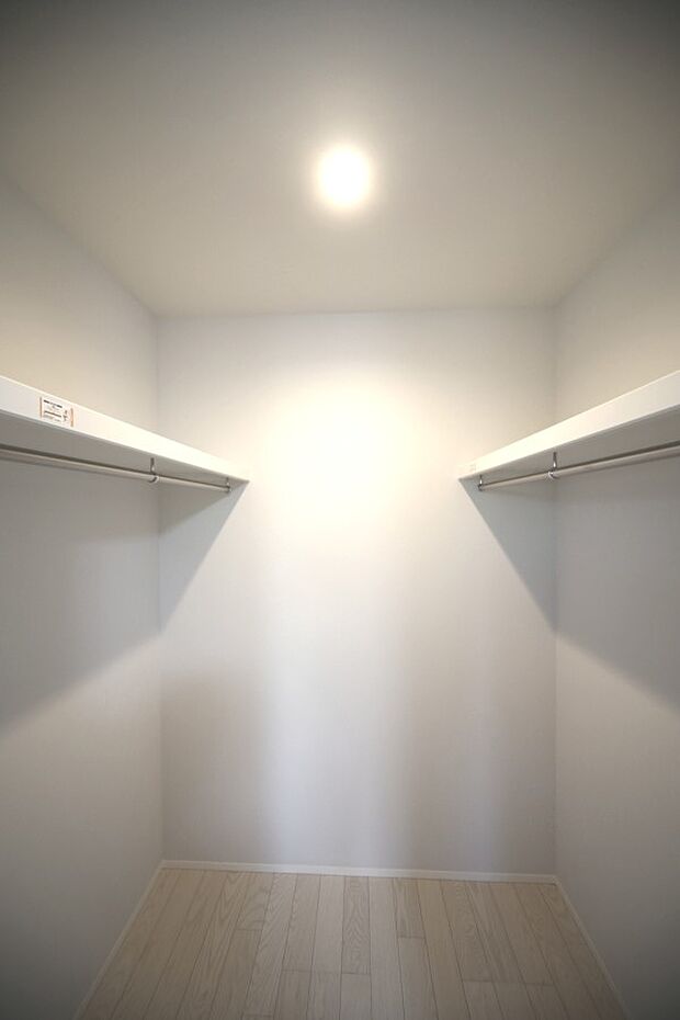 全室ウォークインクロゼット付です♪