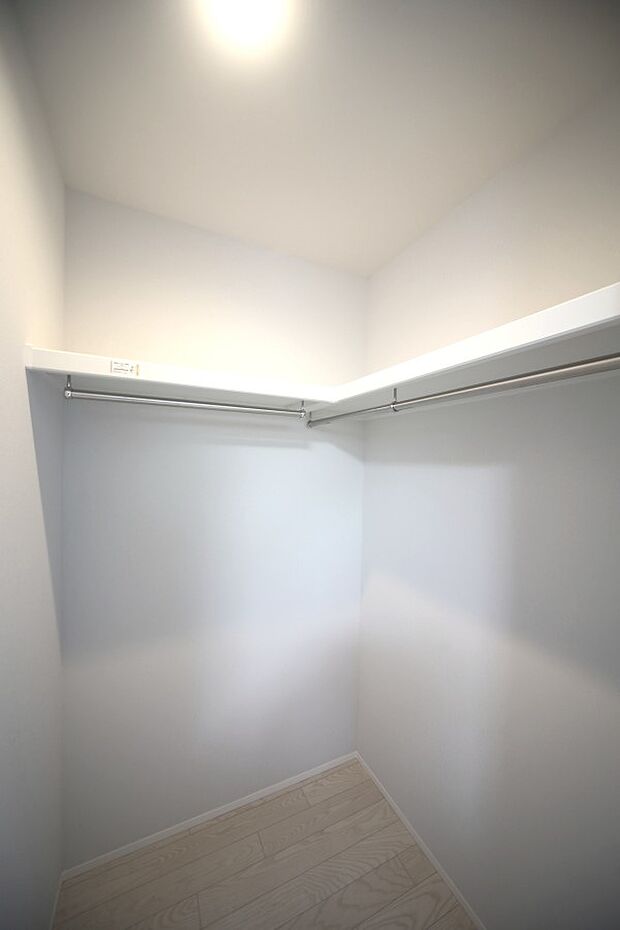 全室収納付きですので、お部屋がスッキリ片付きそうですね♪