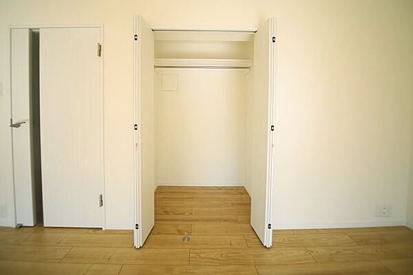 収納が充実しているので、お部屋がスッキリ片付きそうですね♪
