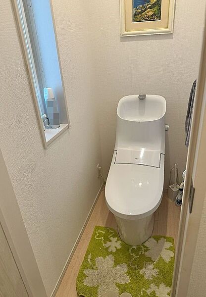 温水洗浄機能付きのトイレで、いつも快適に♪