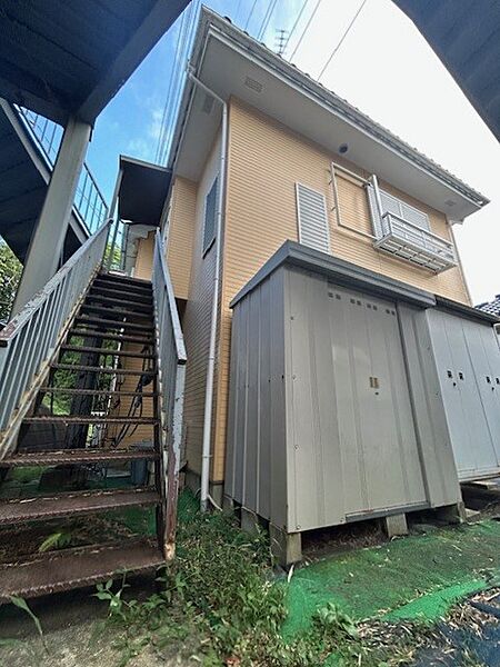 周辺は第1種低層住居専用地域で、閑静な住環境です♪