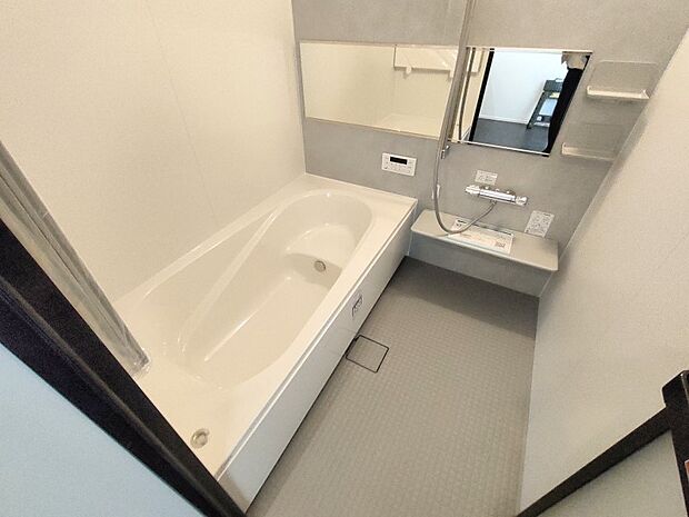 ゆったり1坪サイズのオートバスで、寛ぎの時間をお過ごしください♪