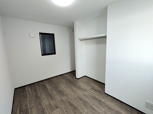 洋室4帖は、お子様部屋にいかがでしょうか♪