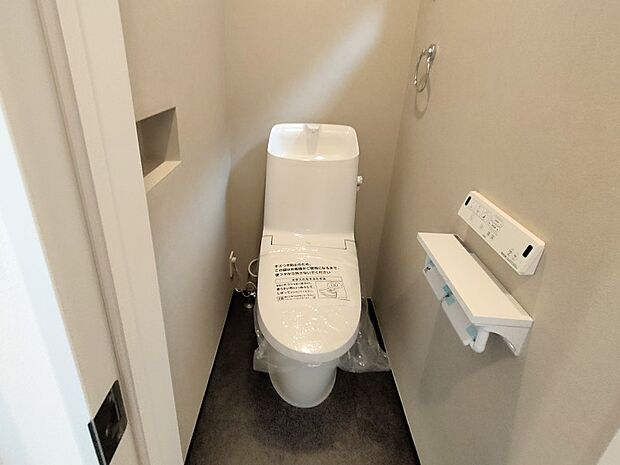 温水洗浄機能付きトイレで、いつも快適にお使いいただけます♪