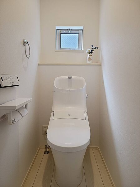 温水洗浄機能付きトイレで、いつも快適にお使いいただけます♪