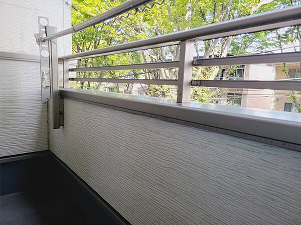 2階と3階にそれぞれ、バルコニーが設置されております♪