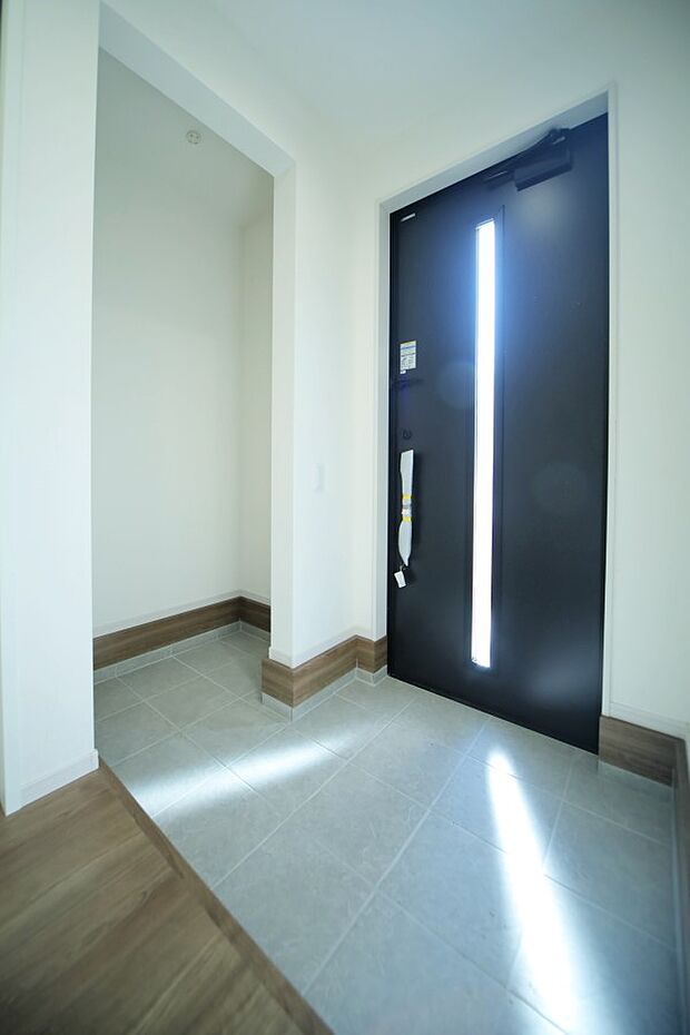 内覧のご予約・お問い合わせ、お待ちしております♪