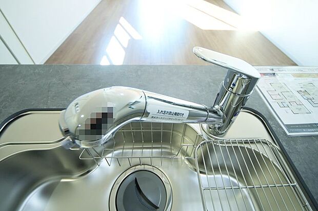 浄水器一体型水栓で、いつもクリーンなお水を。