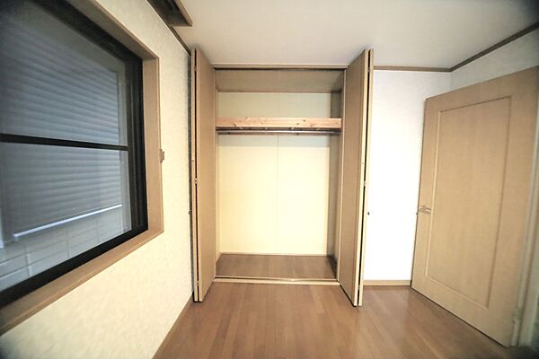 全室収納付きですので、お部屋がスッキリ片付きそうですね♪