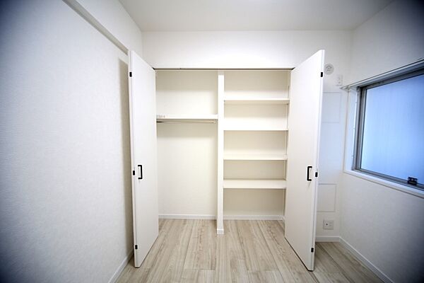 収納が充実しているので、お部屋がスッキリ片付きそうですね♪
