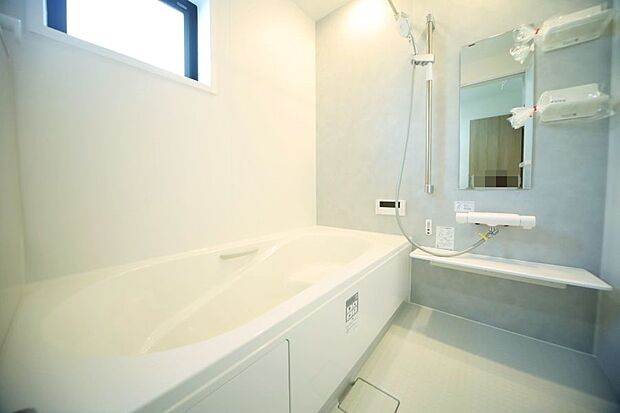 浴室暖房乾燥機付き! ゆったり1坪サイズのオートバスです♪
