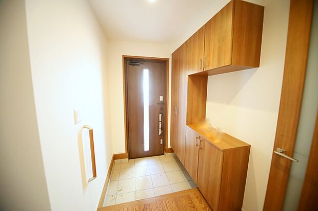 内覧のご予約・お問い合わせ、お待ちしております♪