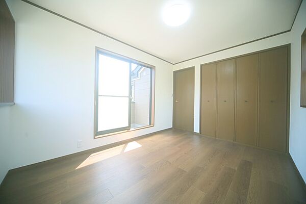 洋室約6帖は、お子様部屋にいかがでしょうか♪