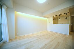 豊栄アンバサダー調布 3LDKのリビング/ダイニング