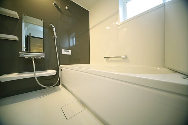 ゆったり1坪サイズのオートバスで、寛ぎの時間をお過ごしください♪