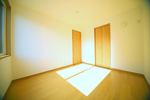 洋室5.2帖は、お子様部屋にいかがでしょうか♪