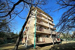 鶴川6丁目団地18号棟