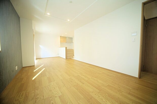 ぽかぽか。床暖房の有るリビングで、ご家族団欒を♪