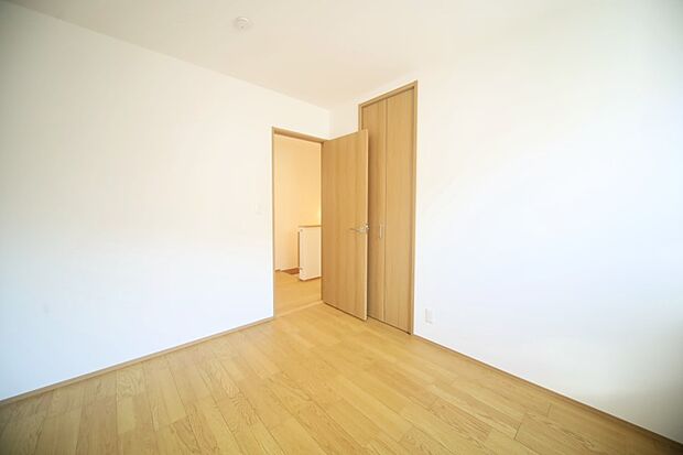 洋室5.2帖は、お子様部屋にいかがでしょうか♪