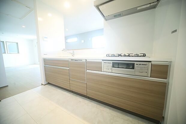 カウンターキッチンで、お料理しながら会話が楽しめます♪