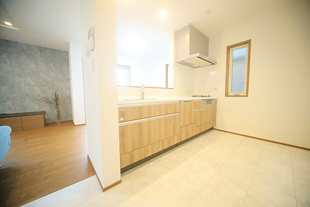 カウンターキッチンで、お料理しながら会話が楽しめます♪