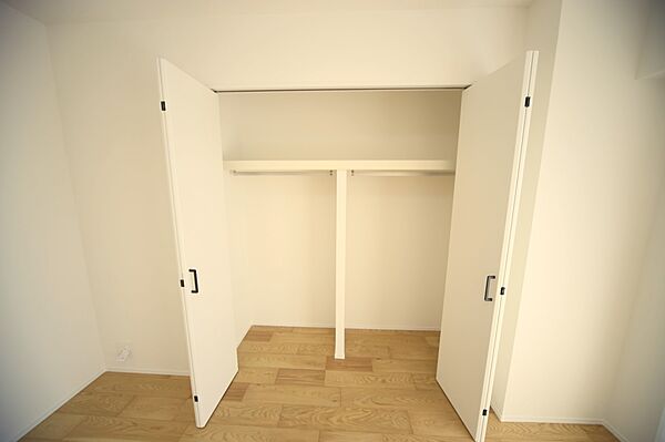 全室収納付きですので、お部屋がスッキリ片付きそうですね♪