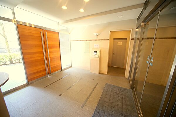 野村不動産パートナーズへの委託管理となっております♪