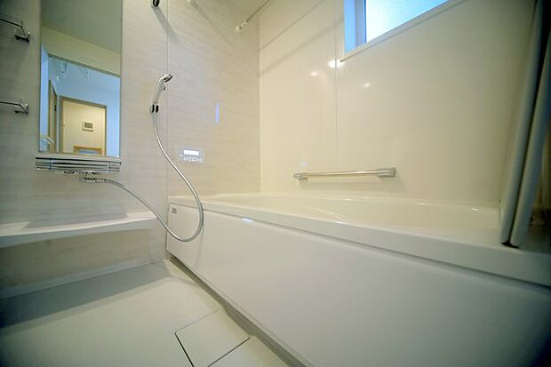 ゆったり1坪サイズのオートバスで、寛ぎの時間をお過ごしください♪