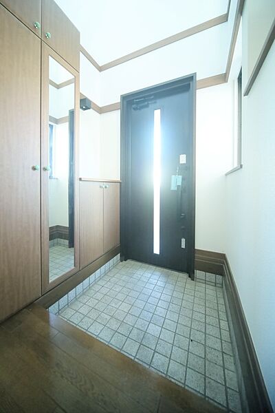 内覧のご予約・お問い合わせ、お待ちしております♪