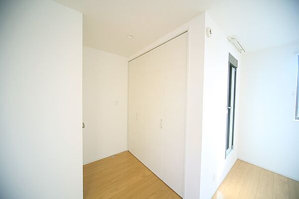 全室収納付きですので、お部屋がスッキリ片付きそうですね♪