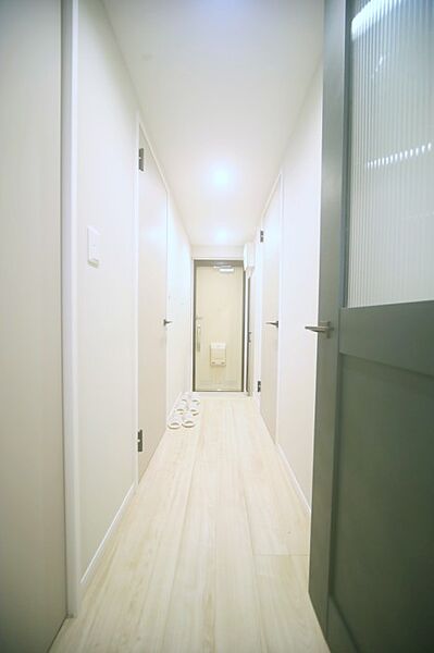 廊下部分です！　全室フローリングとなっております♪