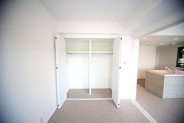 全室収納付きですので、お部屋がスッキリ片付きそうですね♪