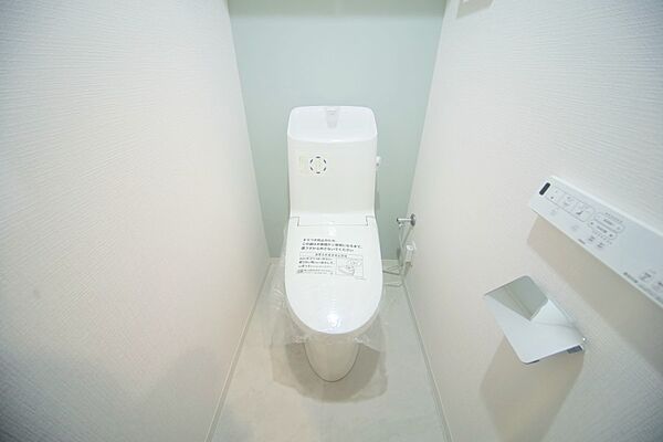 温水洗浄機能付きトイレで、いつも快適にお使いいただけます♪