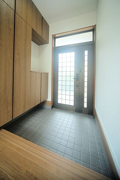 内覧のご予約・お問い合わせ、お待ちしております♪