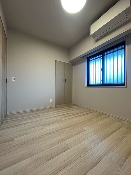 洋室約5．3帖は、お子様部屋にいかがでしょうか♪