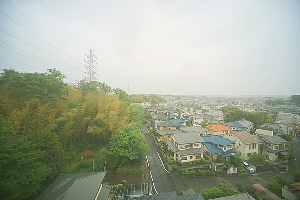 7階部分の南向きで、陽当り眺望良好となっております♪