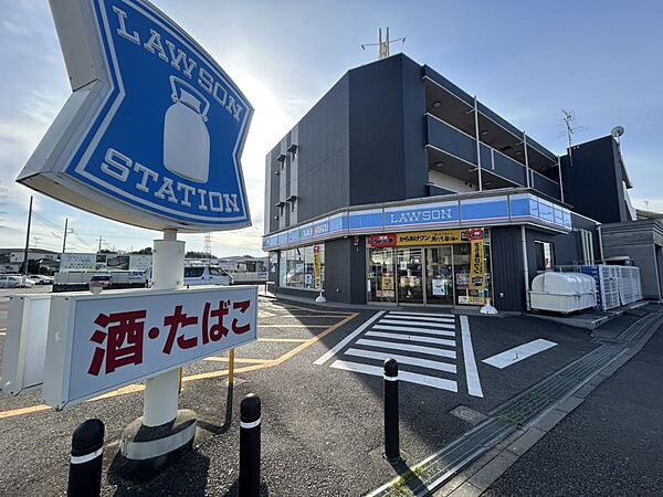 コンビニ 350m ローソン東山田駅前店