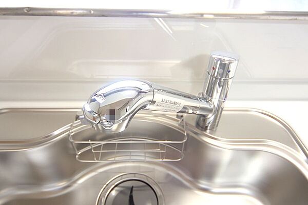 浄水器一体型水栓で、いつもクリーンなお水を。