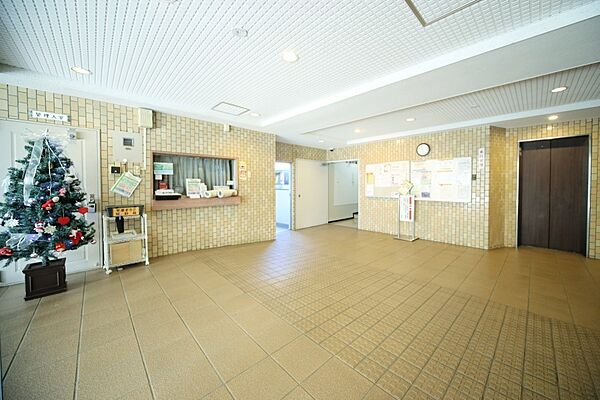 総戸数137戸です！　宅配ボックスがございます♪