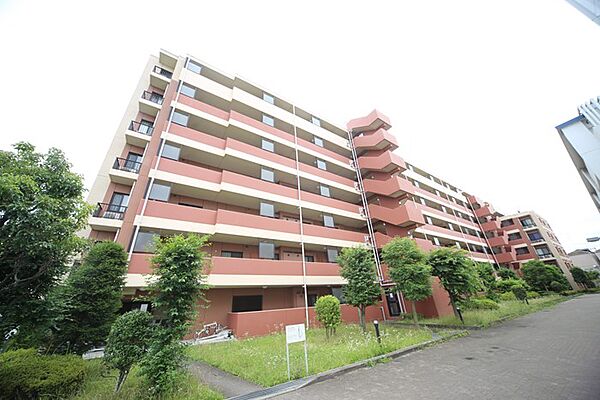 株式会社穴吹ハウジングサービスへの、委託管理となっております♪