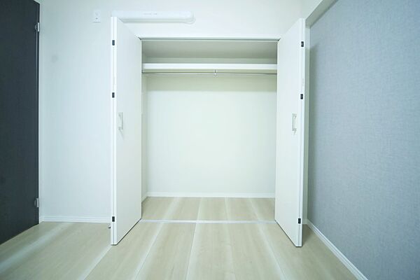 収納が充実しているので、お部屋がスッキリ片付きそうですね♪