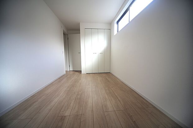 洋室5．2帖は、お子様部屋にいかがでしょうか♪