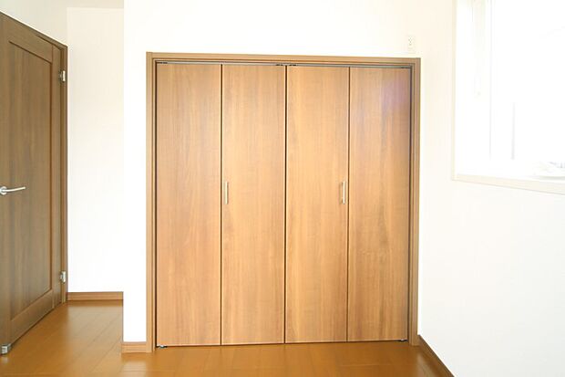 全室収納付きですので、お部屋がスッキリ片付きそうですね♪