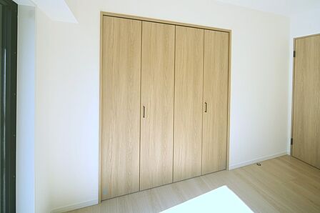 収納が充実しているので、お部屋がスッキリ片付きそうですね♪