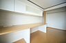 収納：収納が充実しているので、お部屋がスッキリ片付きそうですね♪
