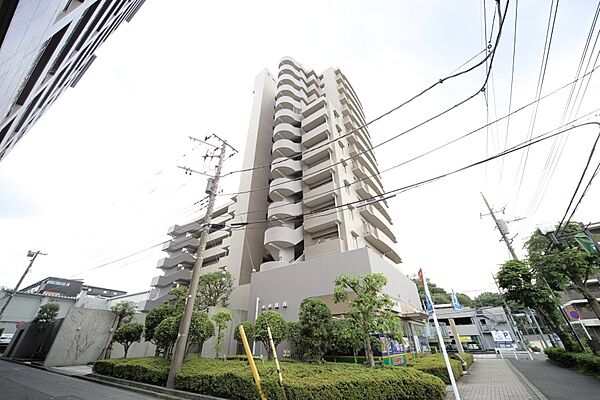 三井不動産レジデンシャルサービスへの、委託管理となっております♪