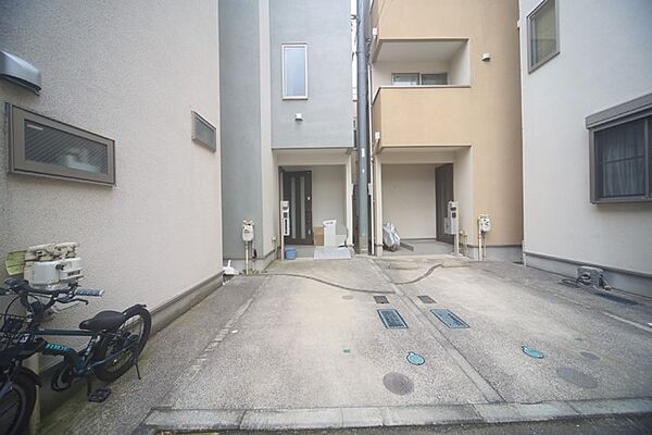 カースペースは、1台駐車可でございます♪